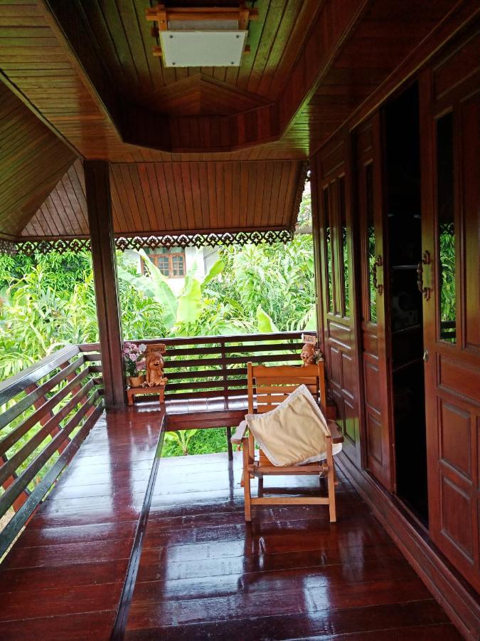 Hotel เรือนไทยใจสุขเอ๋ย à Ban Bang Wa Extérieur photo